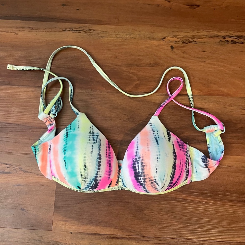 No Boundaries Swim Top